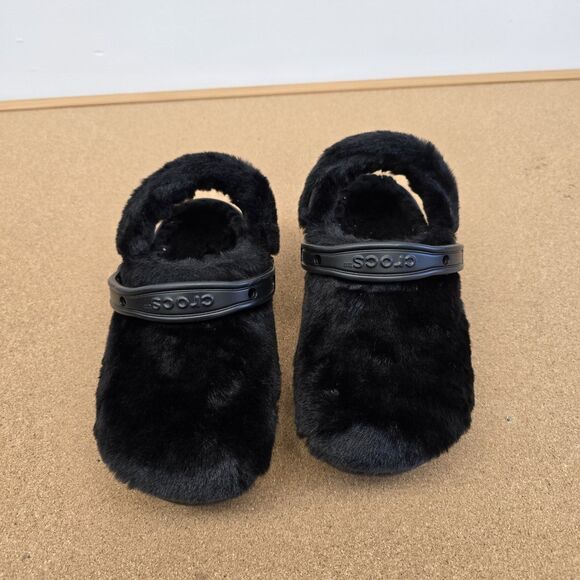Crocs Clog Women's 7 Black Classic Fur Sure Shearling Fur Lined Slip-On (S2) - Picture 2 of 9